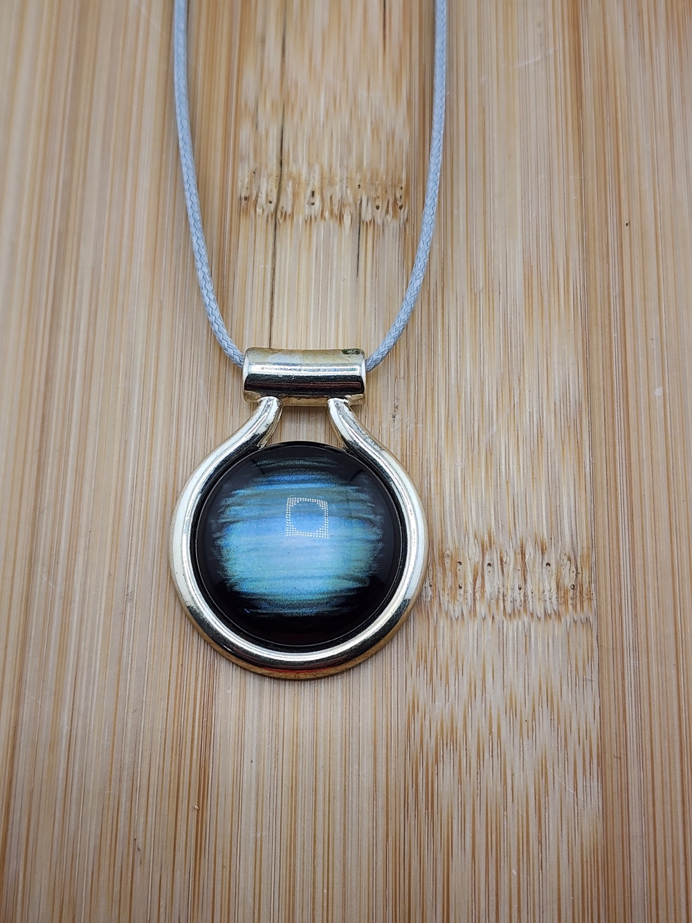 18in To 20in Adj Silver-Tone Gradient Glass Pendant Necklace